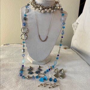Elegant Blue and Silver Jewelry Set